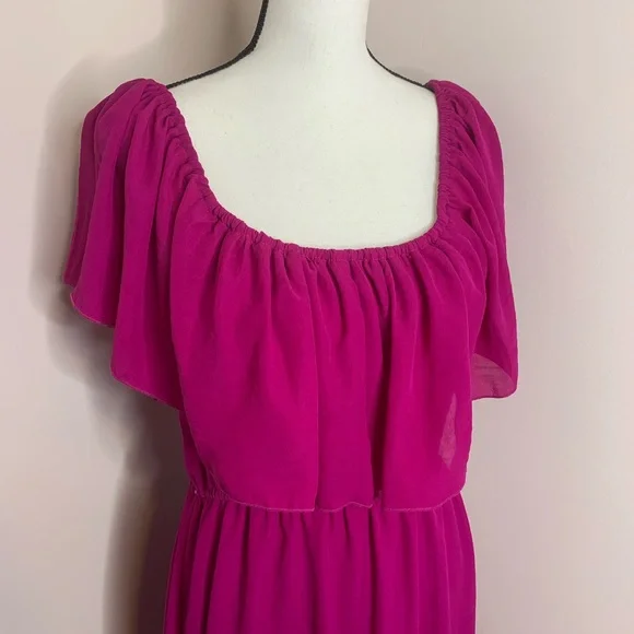 Love Fire off shoulder ruffle dress - Picture 3 of 7